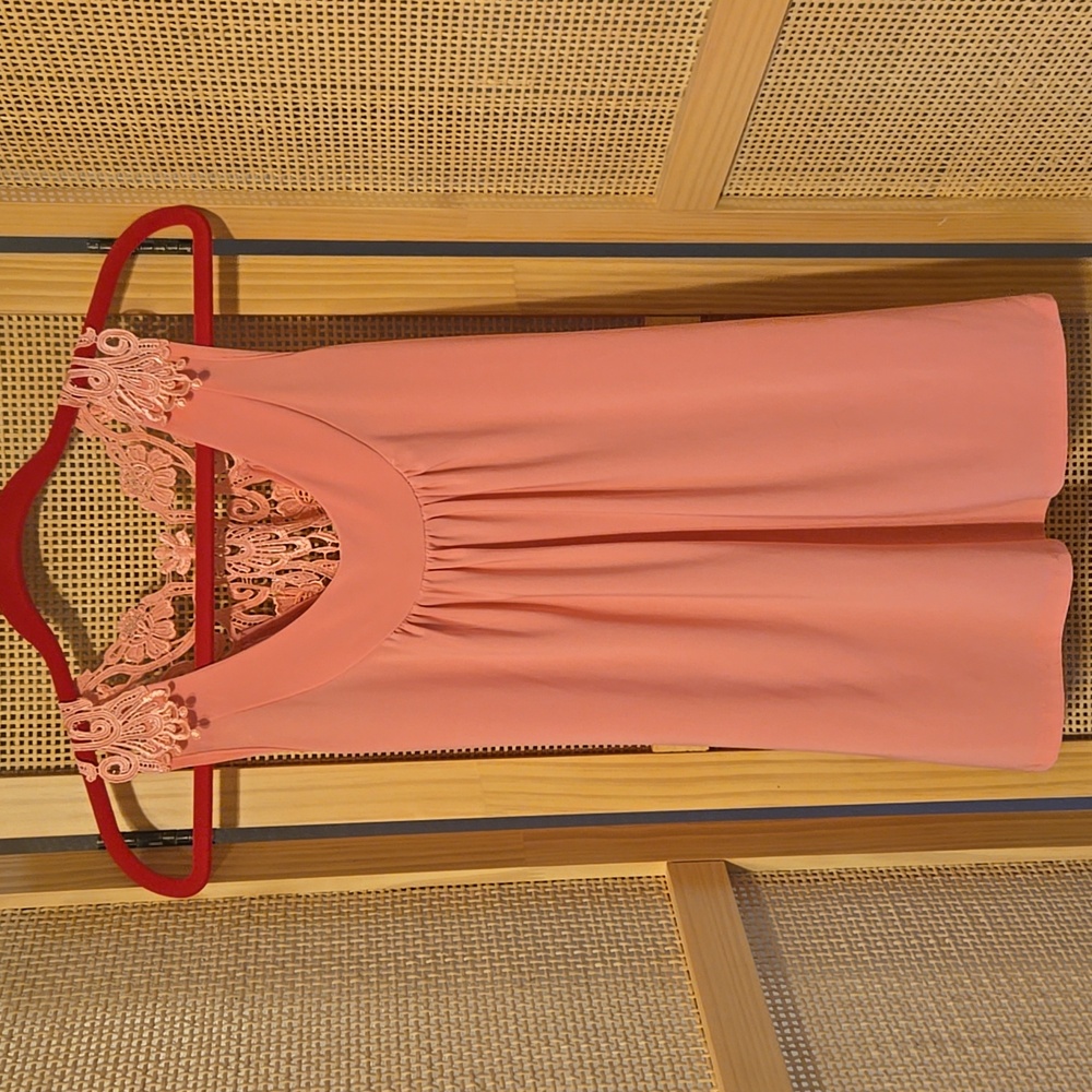 Kiwi Coral Sleeveless Top Lace Vacation Medium